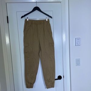 H&M jogger style cargo pants pull on khaki
